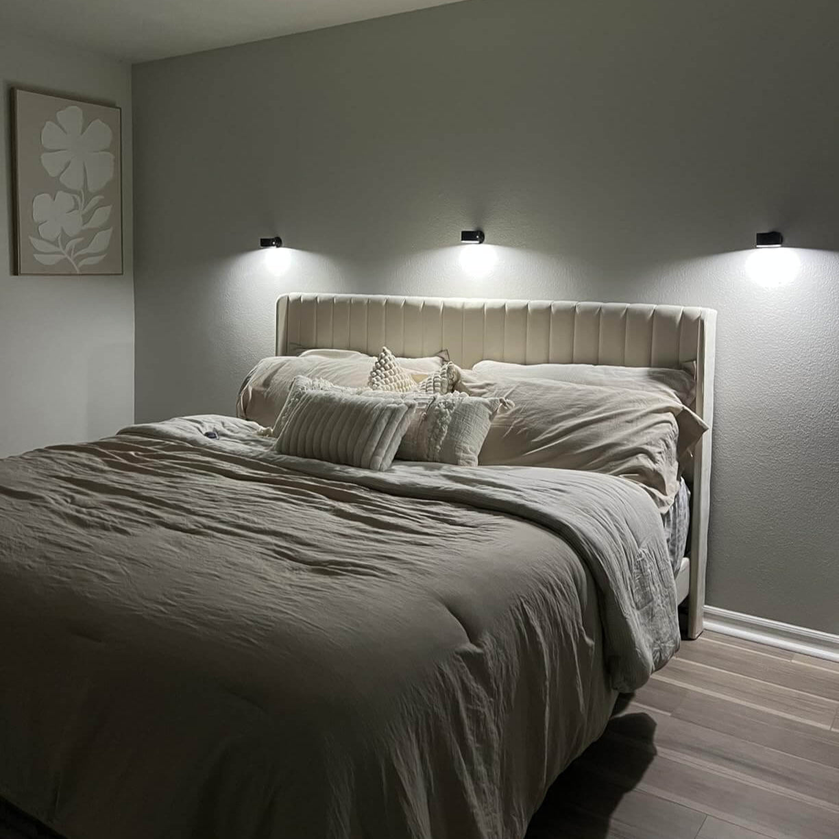 HideSmith™ Premium Wall Lamp